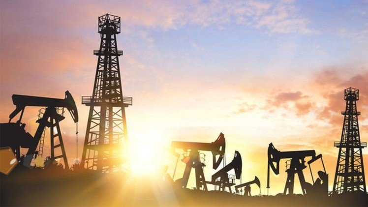 سعر نفط عمان ينخفض بـ 1.49 دولار للبرميل