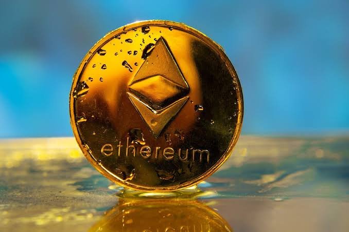 تباطؤ حاد في تدفقات صناديق إيثريوم المتداولة رغم ارتفاع أحجام التداول