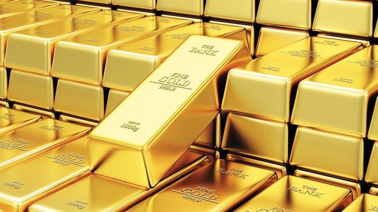أسعار الذهب تقفز 2% متجاوزة 3200 دولارًا عند التسوية