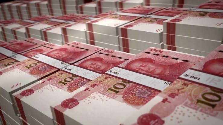 اليوان يواصل الصعود أمام الدولار رغم تصاعد التوترات التجارية بين البلدين