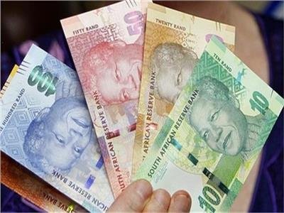 الراند الجنوب إفريقي يقفز بدعم ارتفاع أسعار المعادن النفيسة