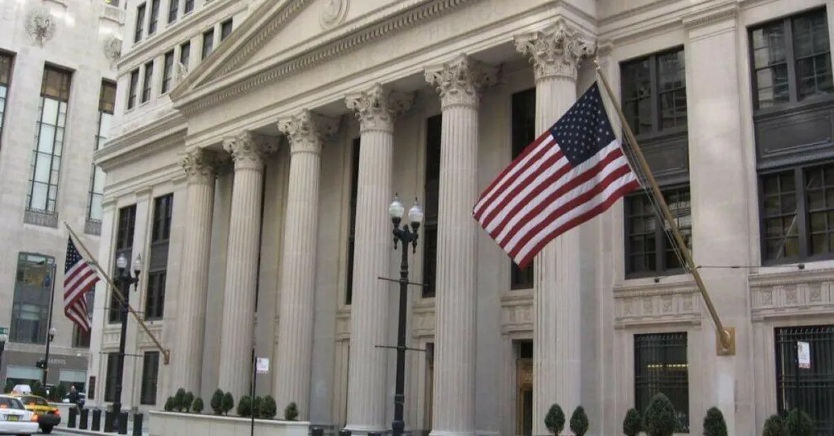 المركزي الأمريكي يبقي سعر الفائدة دون تغيير في نطاق 3.50-3.75%