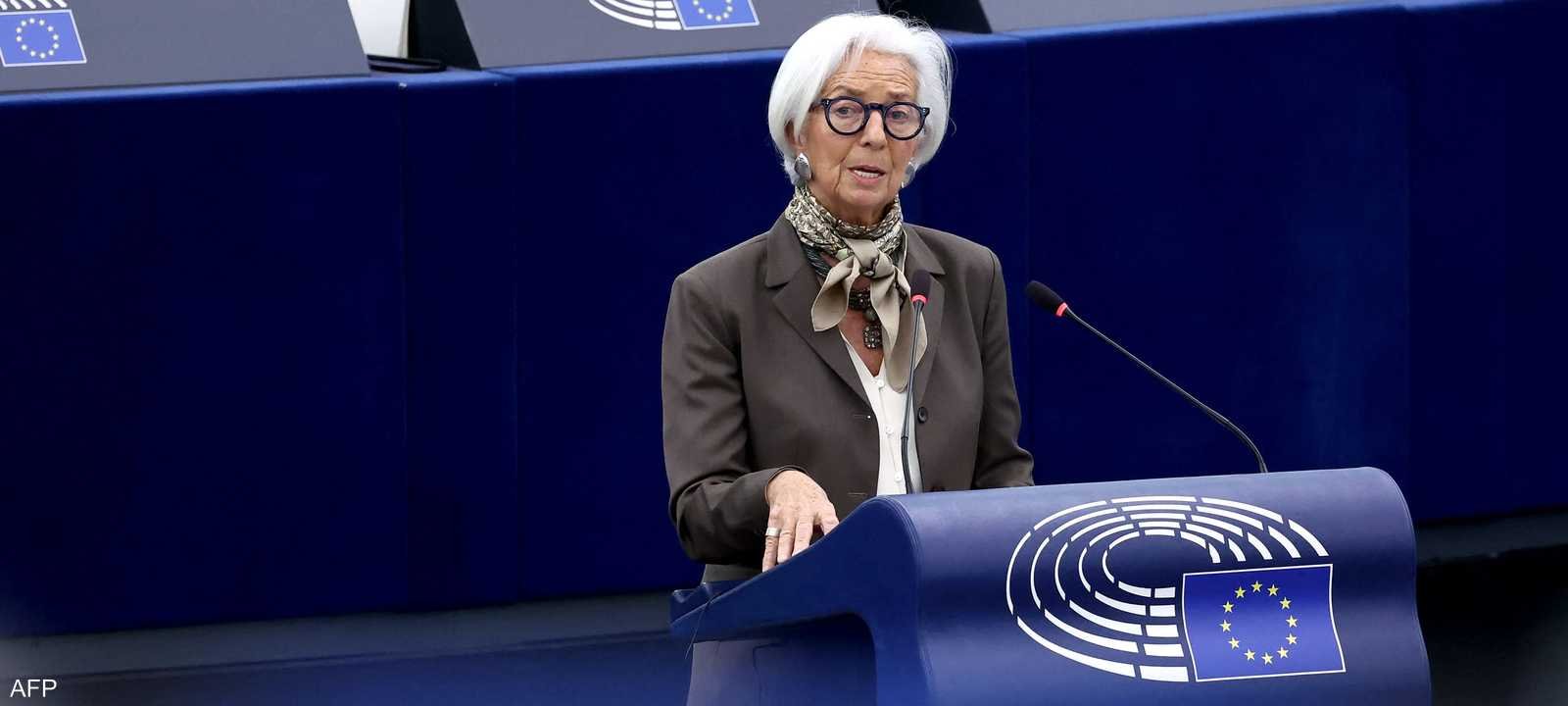 لاجارد تخطط لمغادرة البنك المركزي الأوروبي قبل انتخابات فرنسا لتسهيل اختيار خليفتها