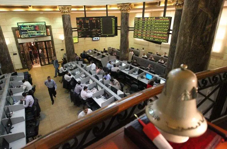 تراجع المؤشر الرئيسي للبورصة المصرية بجلسة ختام الأسبوع