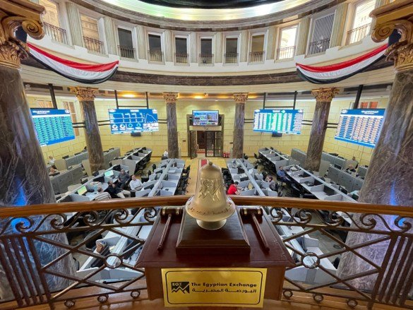 صعود مؤشر البورصة المصرية بنسبة 1% ليغلق أعلى مستوى 49 ألف نقطة